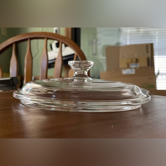 **LID ONLY** - Pyrex - P81C—13 - Diameter 6.25” - Clear Replacement Glass - Picture 6 of 8